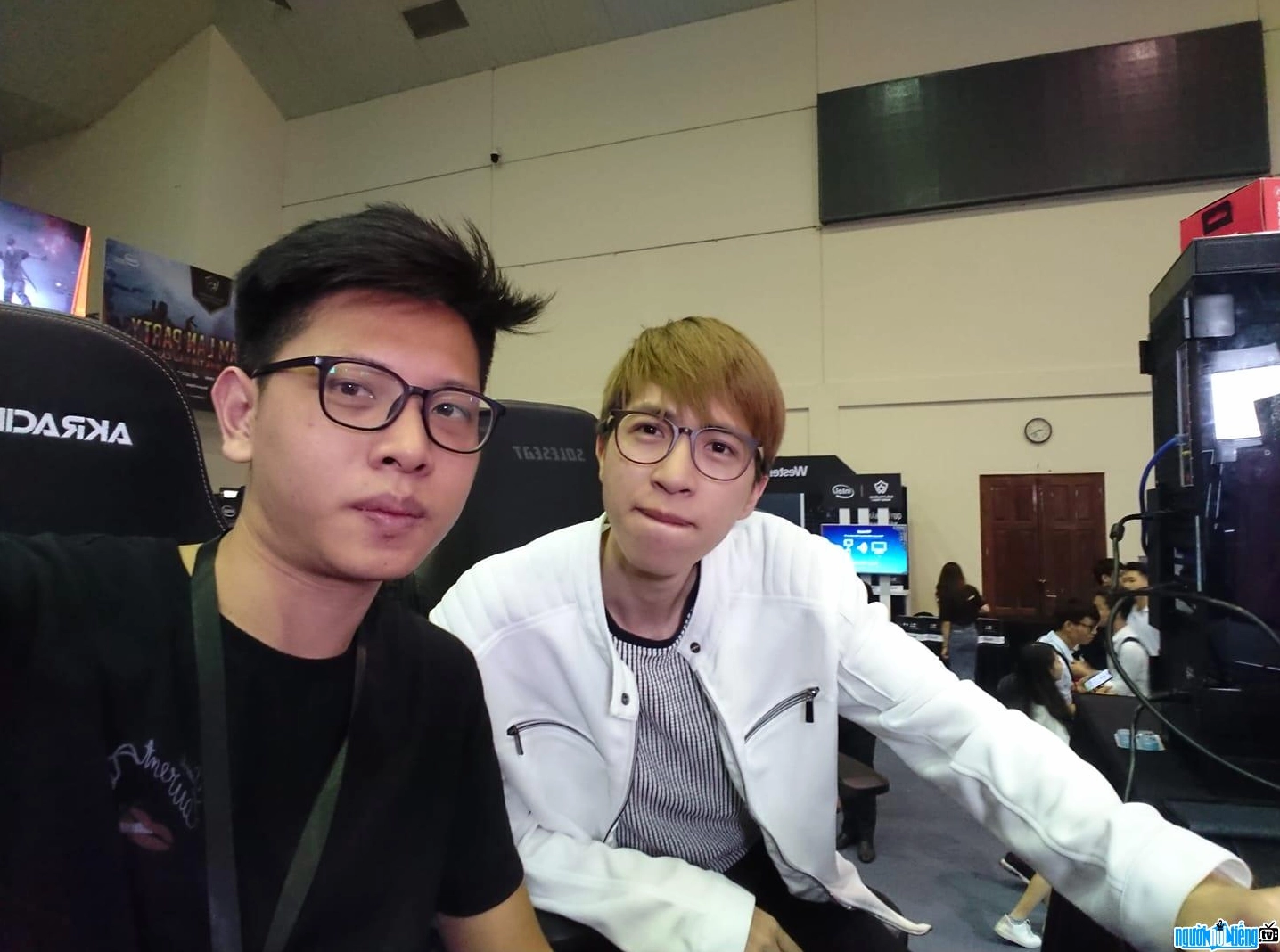 Bức ảnh streamer Bomman và người bạn