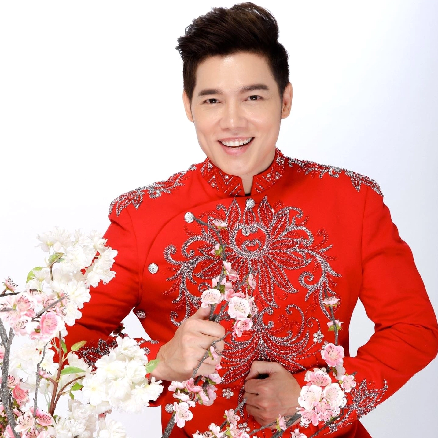 Ca sĩ Lưu Chí Vỹ
