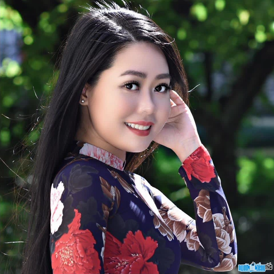 Ca sĩ Như Hoa Bolero
