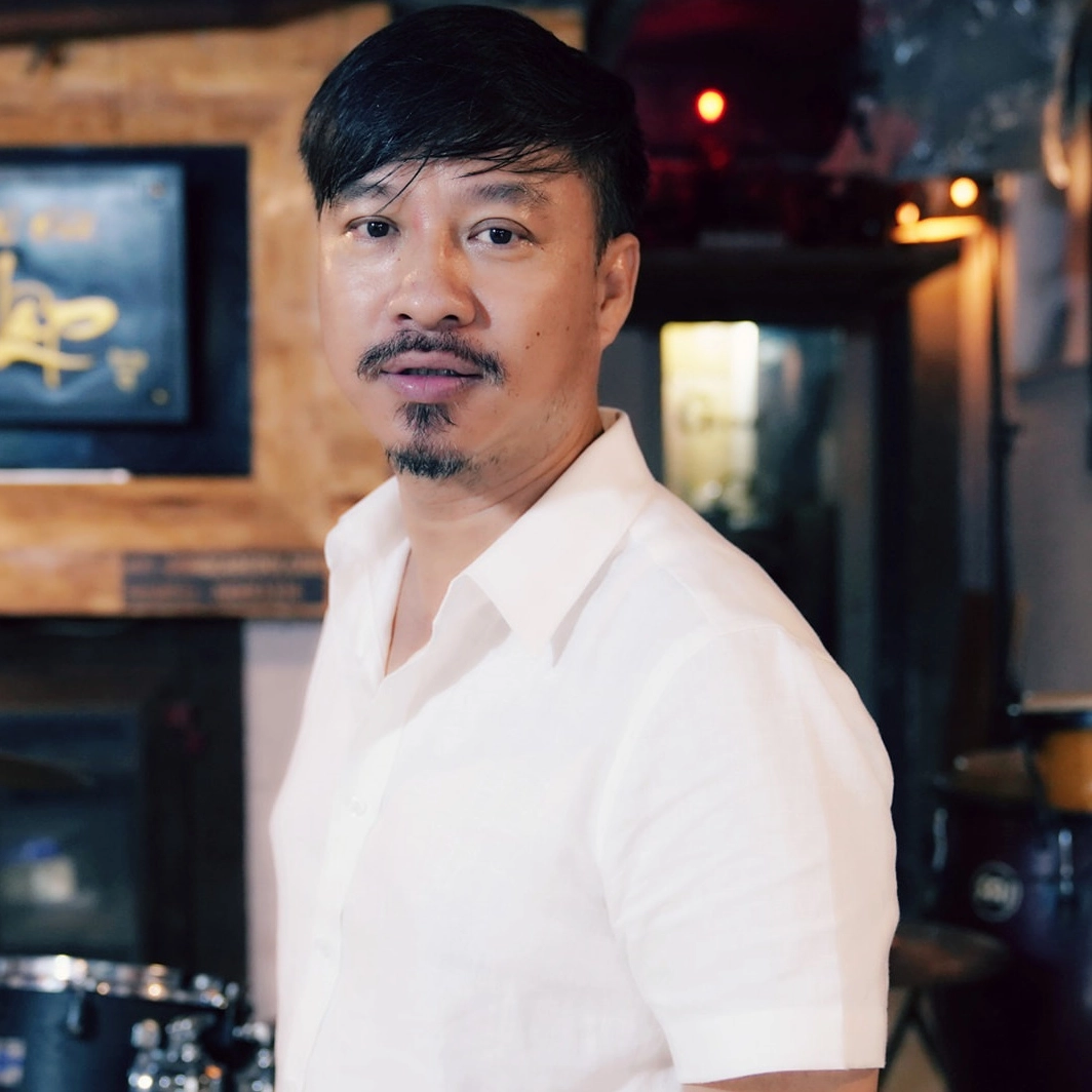 Ca sĩ Quang Lập