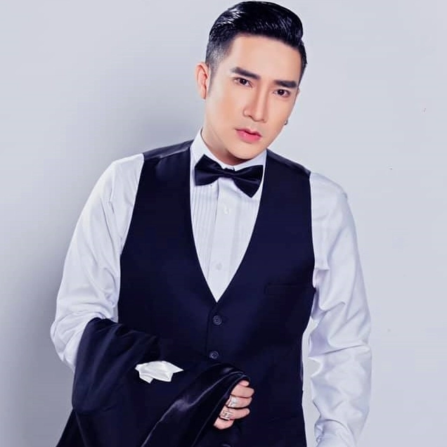 Ca sĩ Quốc Thiên