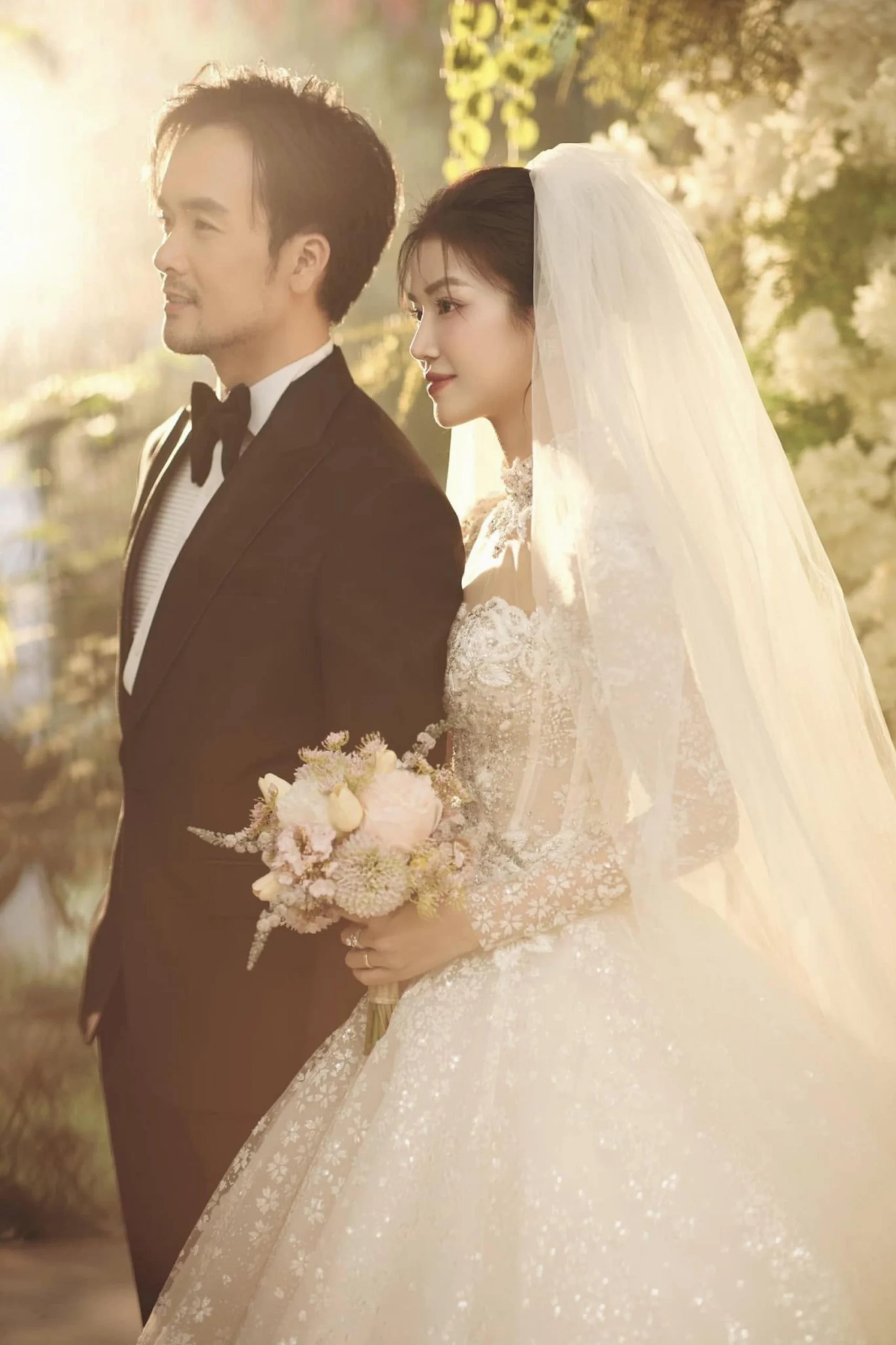 Cặp đôi Anh Đào và Anh Tuấn rạng rỡ hạnh phúc trong lễ cưới cổ tích vào đầu năm 2025 tại Hà Nội
