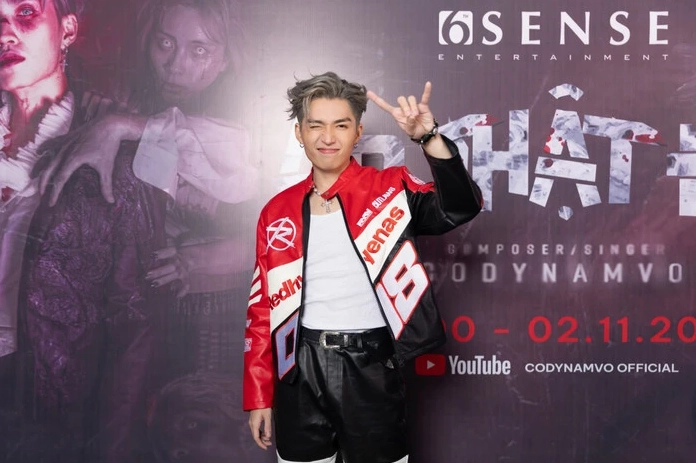 Cody Nam Võ thể hiện biểu cảm đa dạng.