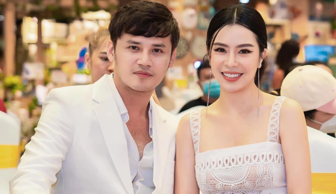 Diễn viên Anh Tài trong trang phục lịch lãm.
