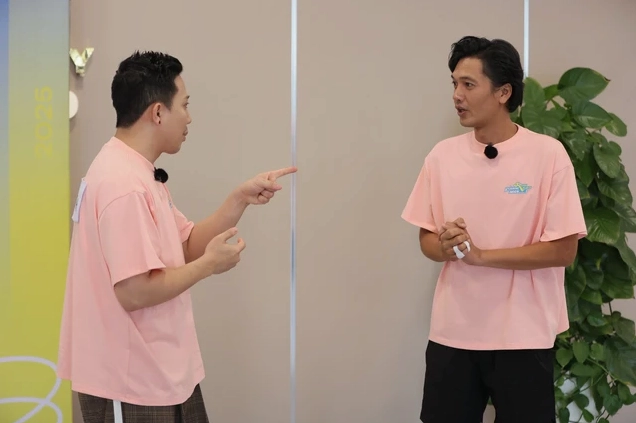 Diễn viên Quang Tuấn trong một sự kiện