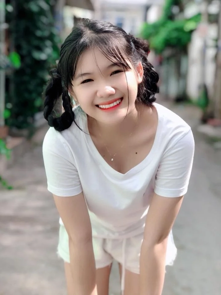 Duong_Ai_Vy_5.jpg