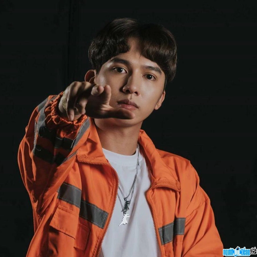 Hình ảnh điển trai của youtuber T Gaming