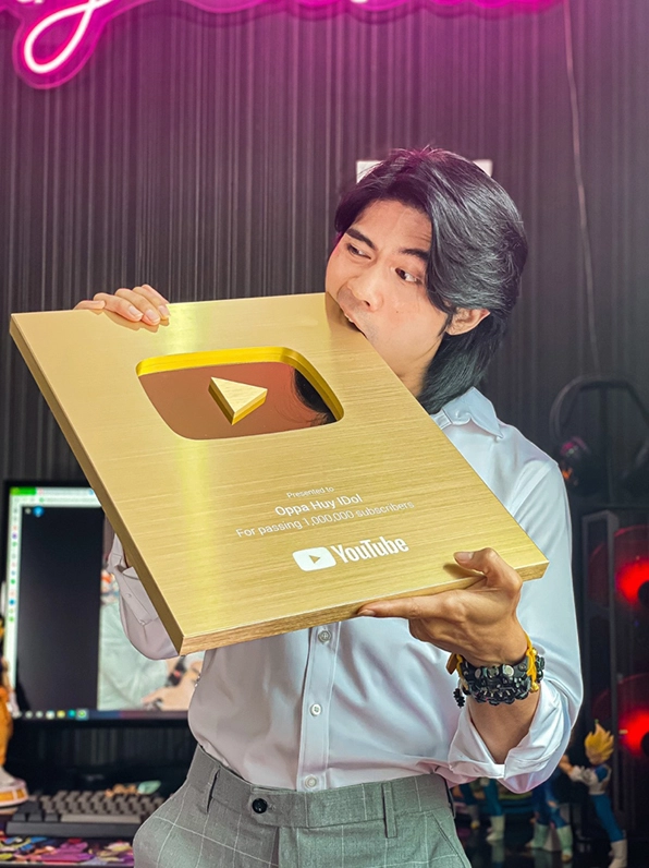 Hình ảnh đời thường của Oppa Huy Idol