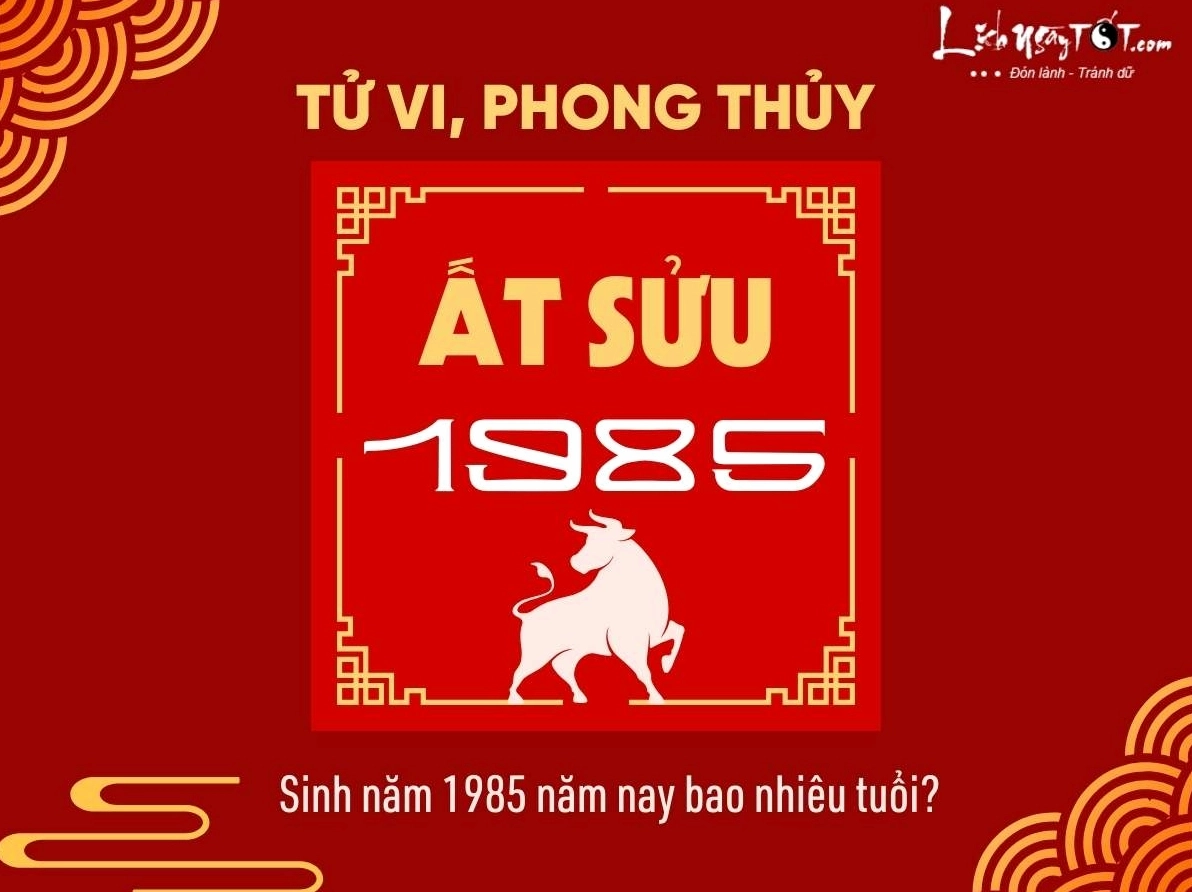 Hình ảnh người nông dân làm việc trên cánh đồng