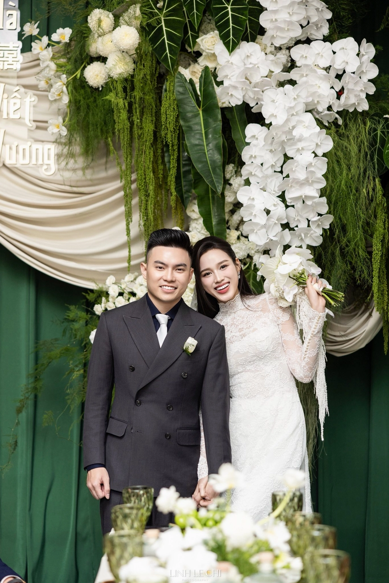 Hình ảnh về Hà Đỗ trong một bối cảnh sáng tạo