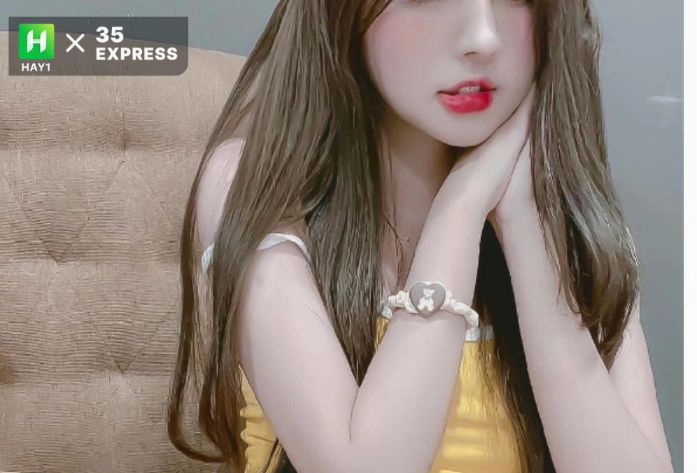 Hình ảnh Vũ Hà My sau những biến cố