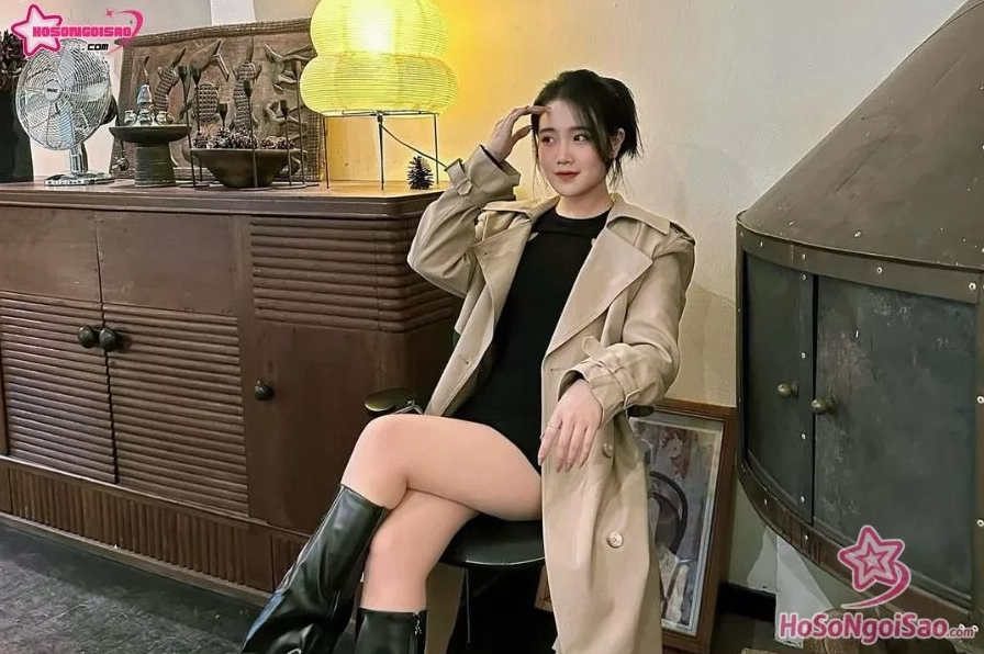 Hoàng Anh Ốc khoe sắc vóc quyến rũ