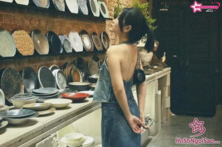 Hoàng Anh Ốc trong một buổi chụp hình thời trang