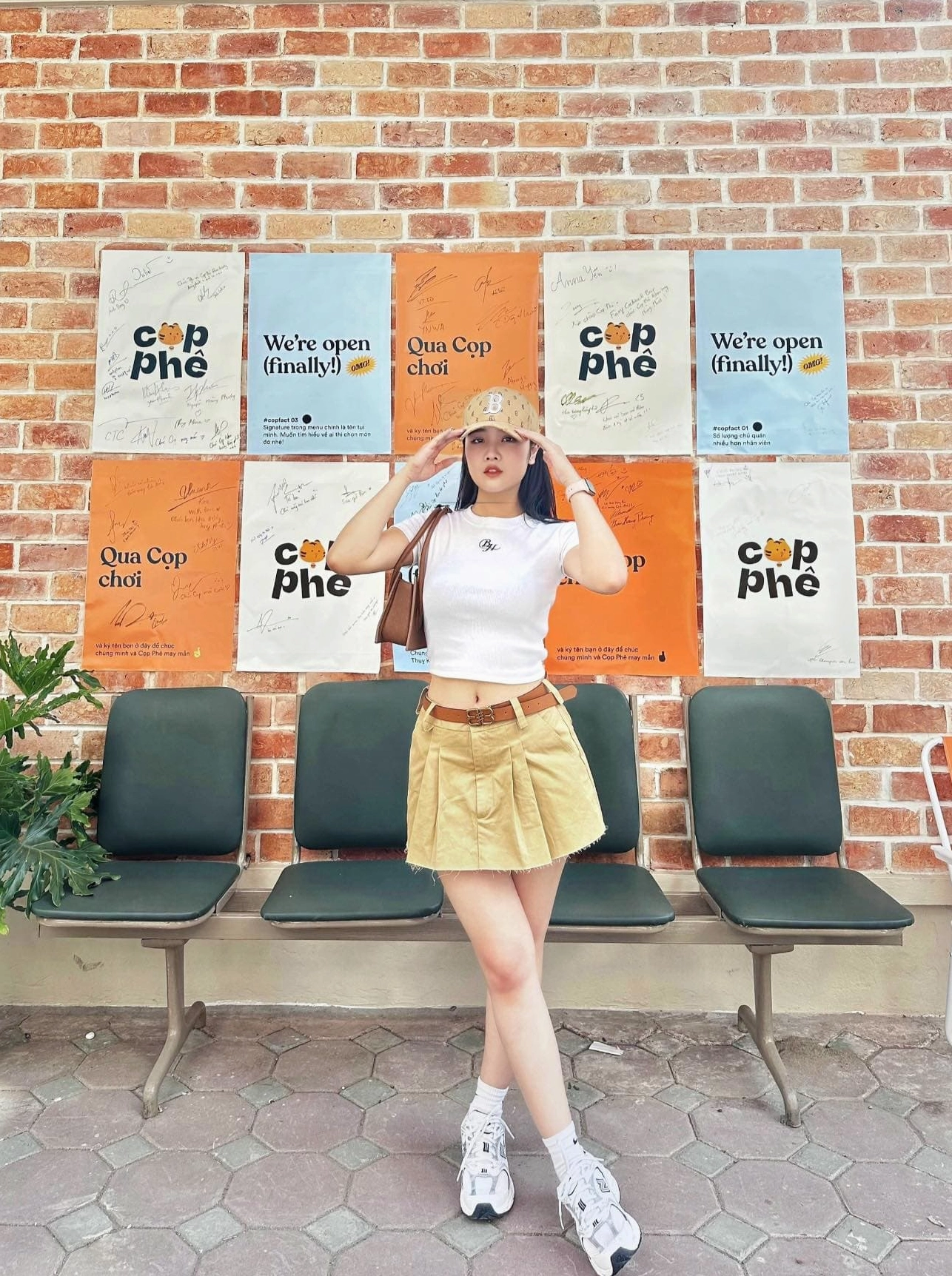 Hoàng Anh Ốc xinh đẹp và quyến rũ