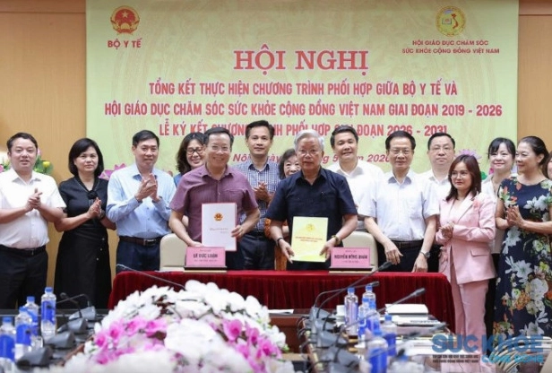 Hội Giáo dục chăm sóc sức khỏe cộng đồng Việt Nam và Bộ Y tế: Tăng cường phối hợp, nâng cao hiệu quả chăm sóc sức khỏe nhân dân