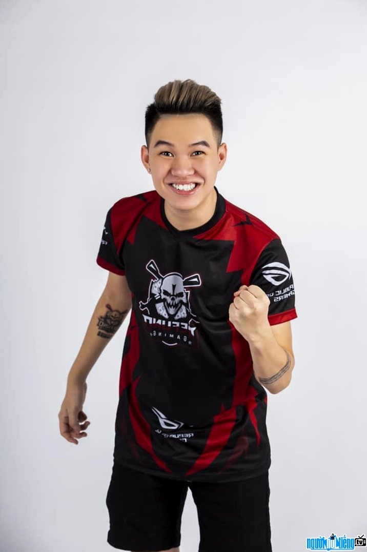 Lâm Đình Khoa - Rambo không chỉ là game thủ giỏi mà còn là streamer tài năng