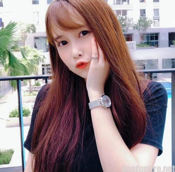 Mai Quỳnh Anh với vẻ ngoài tươi tắn và cuốn hút.