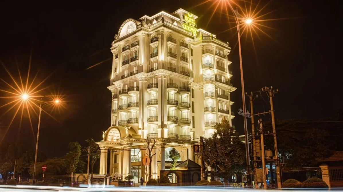 Mạnh Quân Luxury Hotel Vĩnh Phúc.