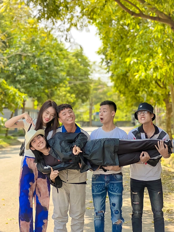Oppa Huy Idol trong các tình huống hài hước trên TikTok