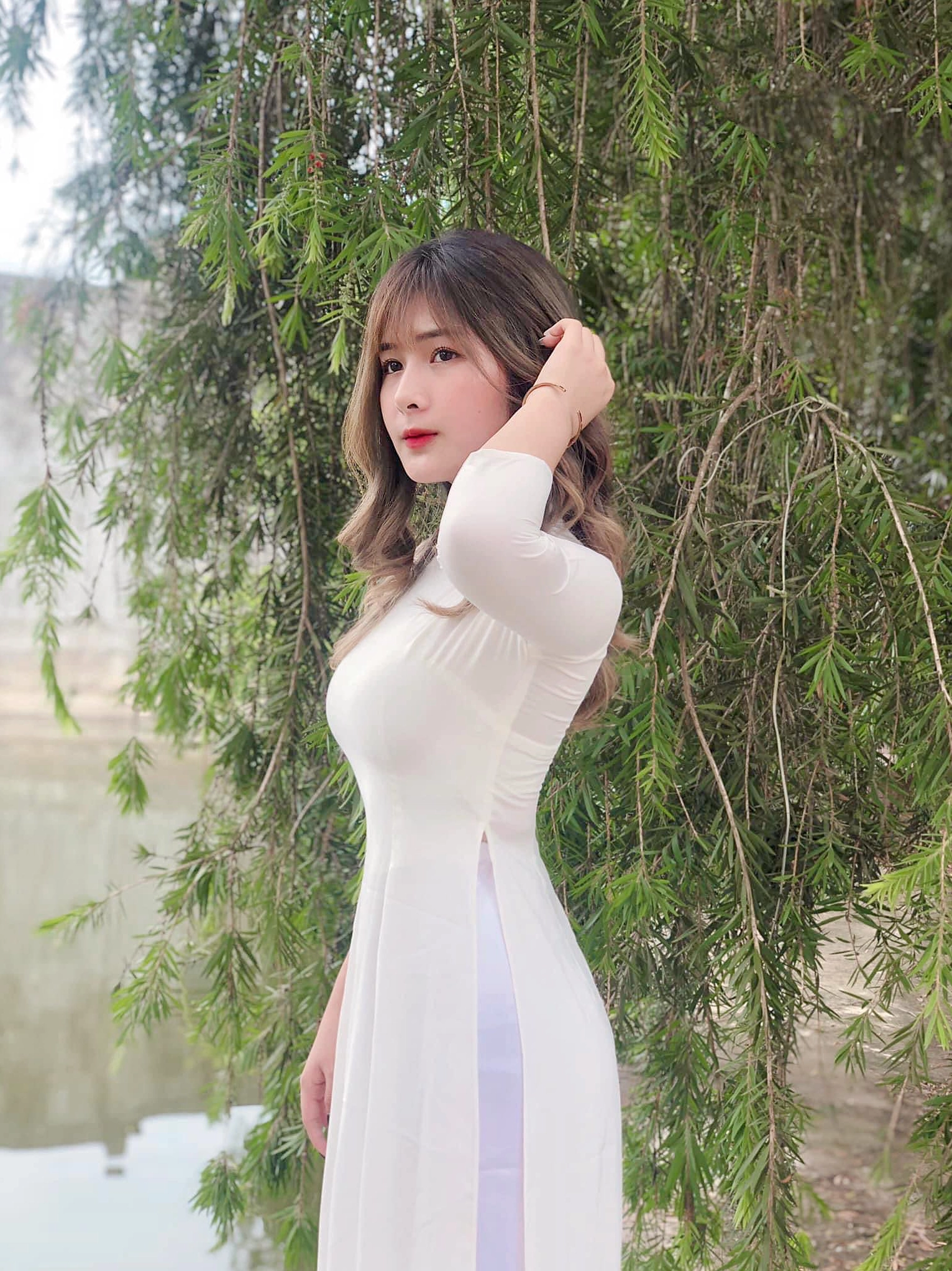 Quỳnh Alee trong một buổi livestream