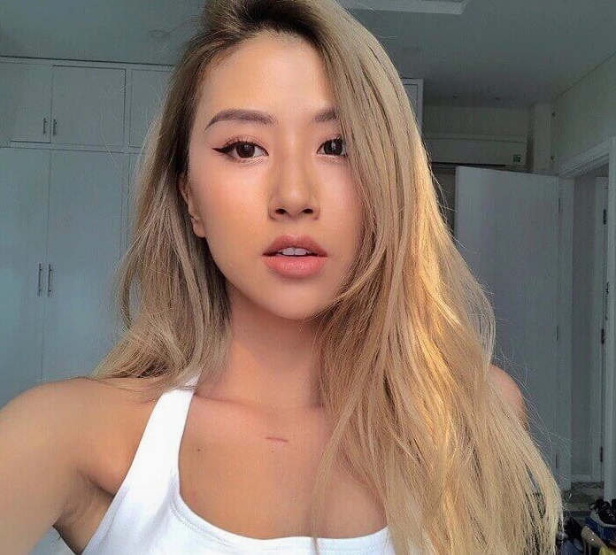 Quỳnh Anh Shyn trong một sự kiện