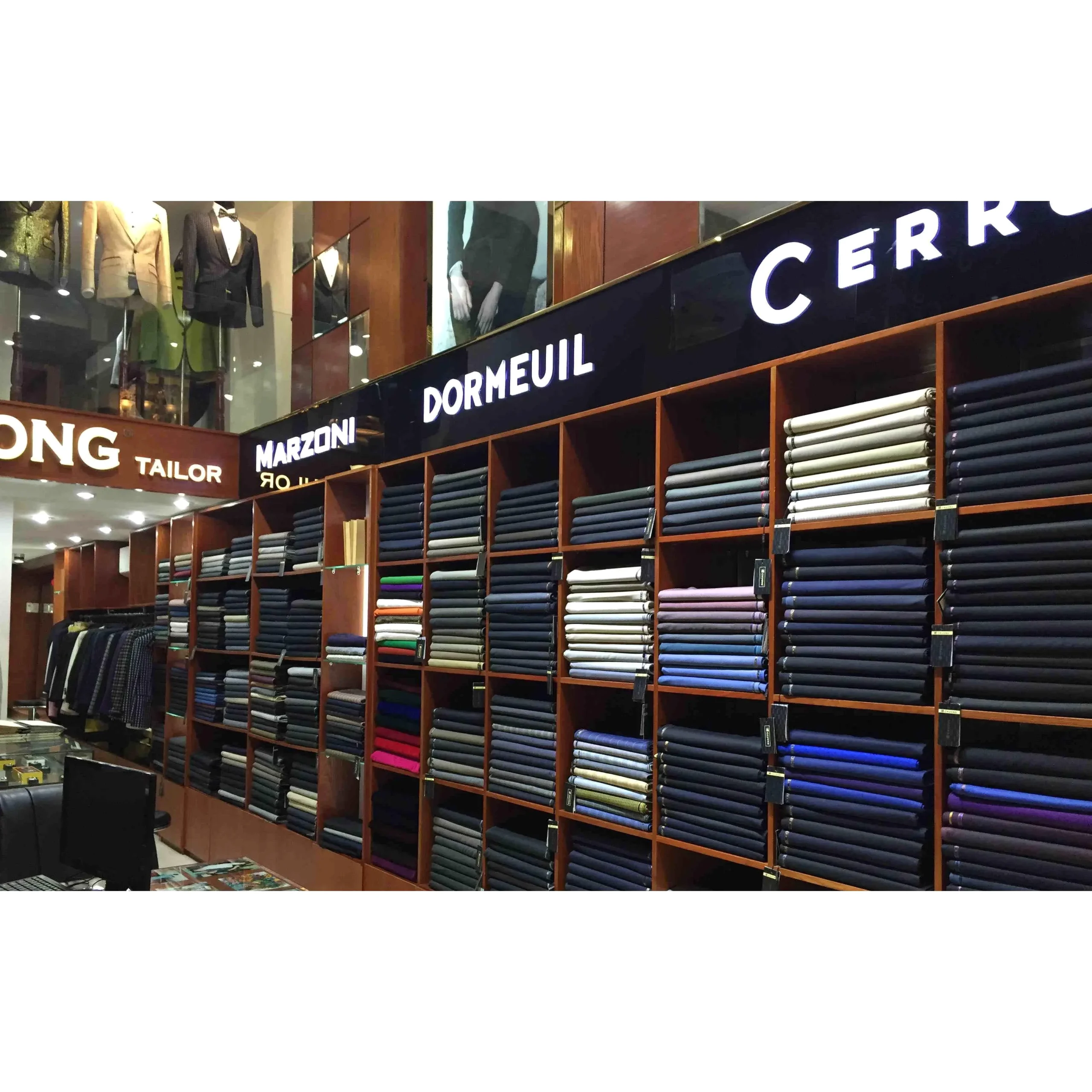 Sản phẩm veston từ Chương Tailor