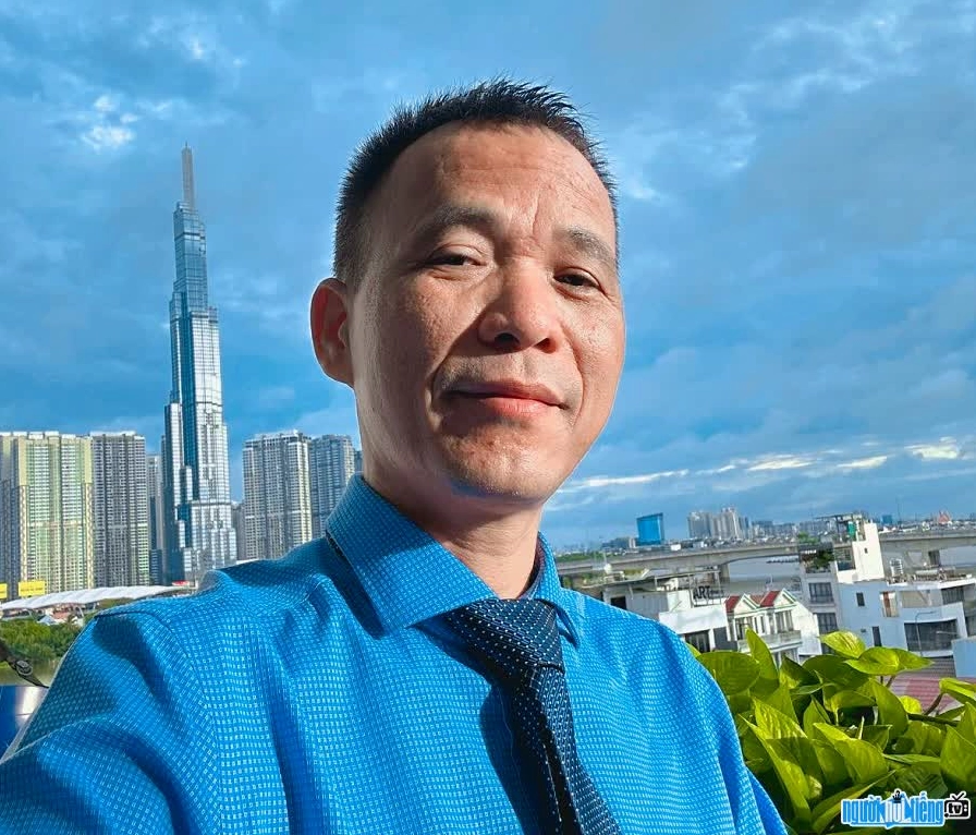 Tần Nguyễn với phong thái điềm đạm
