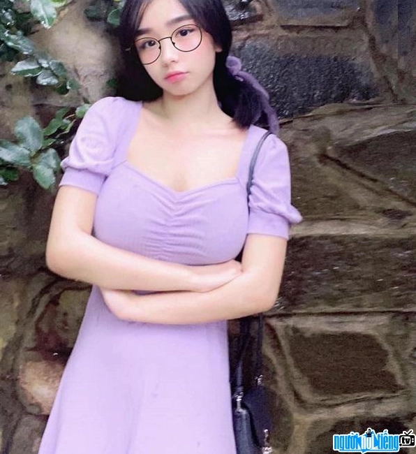 Thân hình quyến rũ của Trần Minh Thiên Di