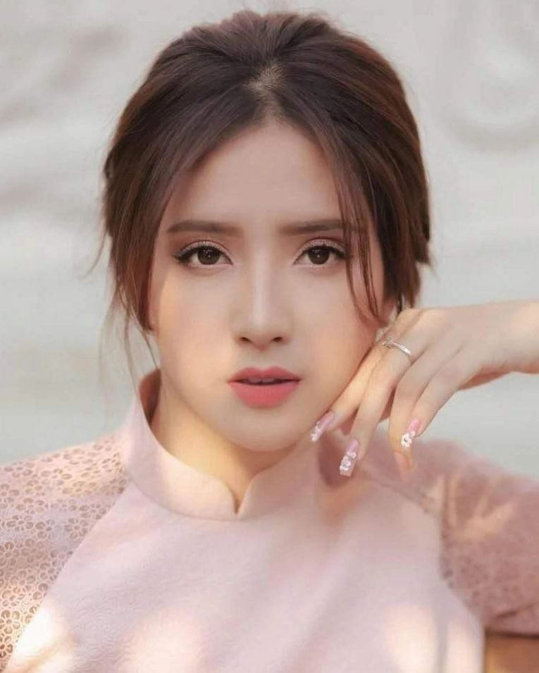 Thiên An với vẻ đẹp cuốn hút