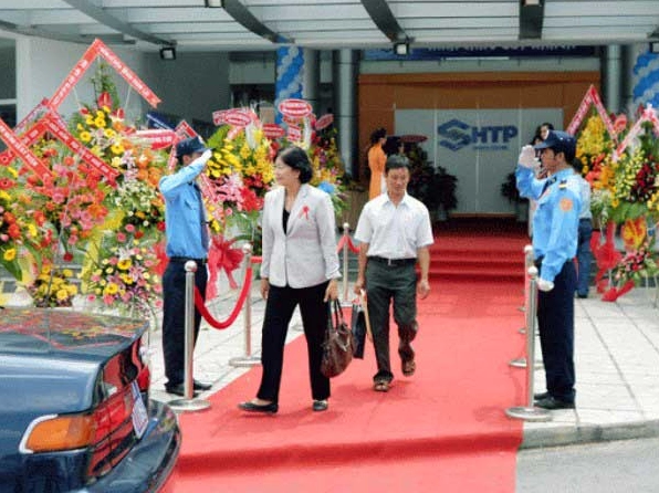 Thùy Dương diễn viên trong một cảnh quay ấn tượng