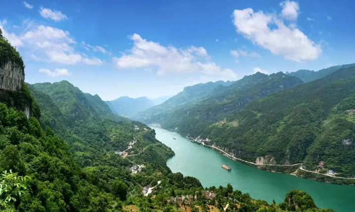 Toàn cảnh sông Trường Giang hùng vĩ