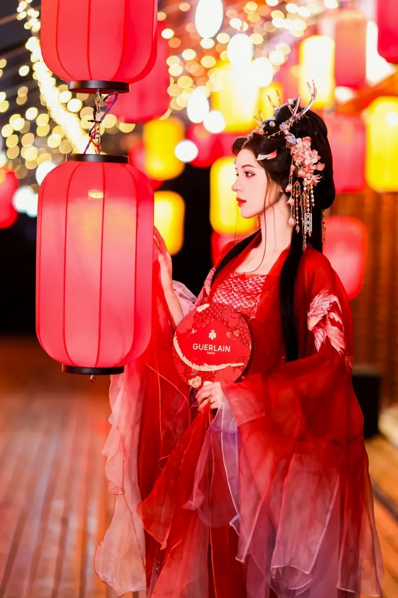 Trương Dư Hi trong một sự kiện