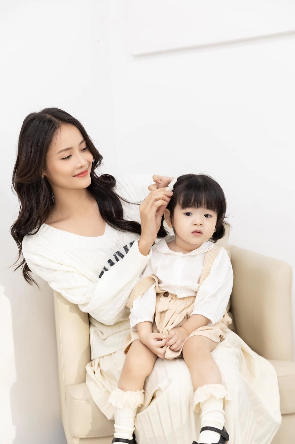 Trương Mỹ Nhân chia sẻ về hành trình làm mẹ