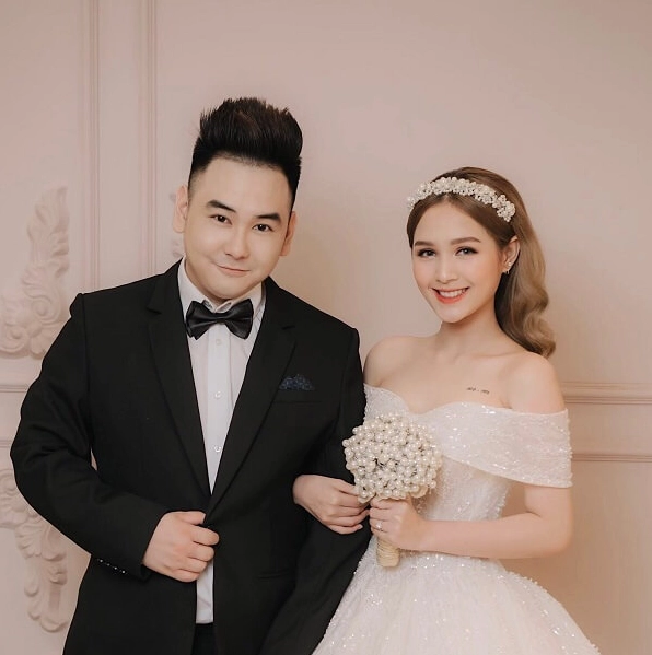Xemesis và Xoài Non trong ngày cưới
