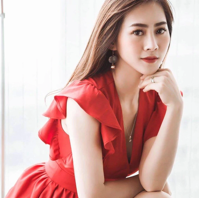Yến Xôi trẻ trung, xinh đẹp