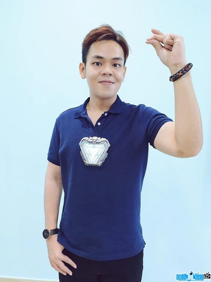 Youtuber Oops Banana sở hữu kênh YouTube với hàng triệu người đăng ký
