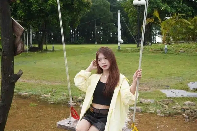 Ảnh Bé Quỳnh FF mới