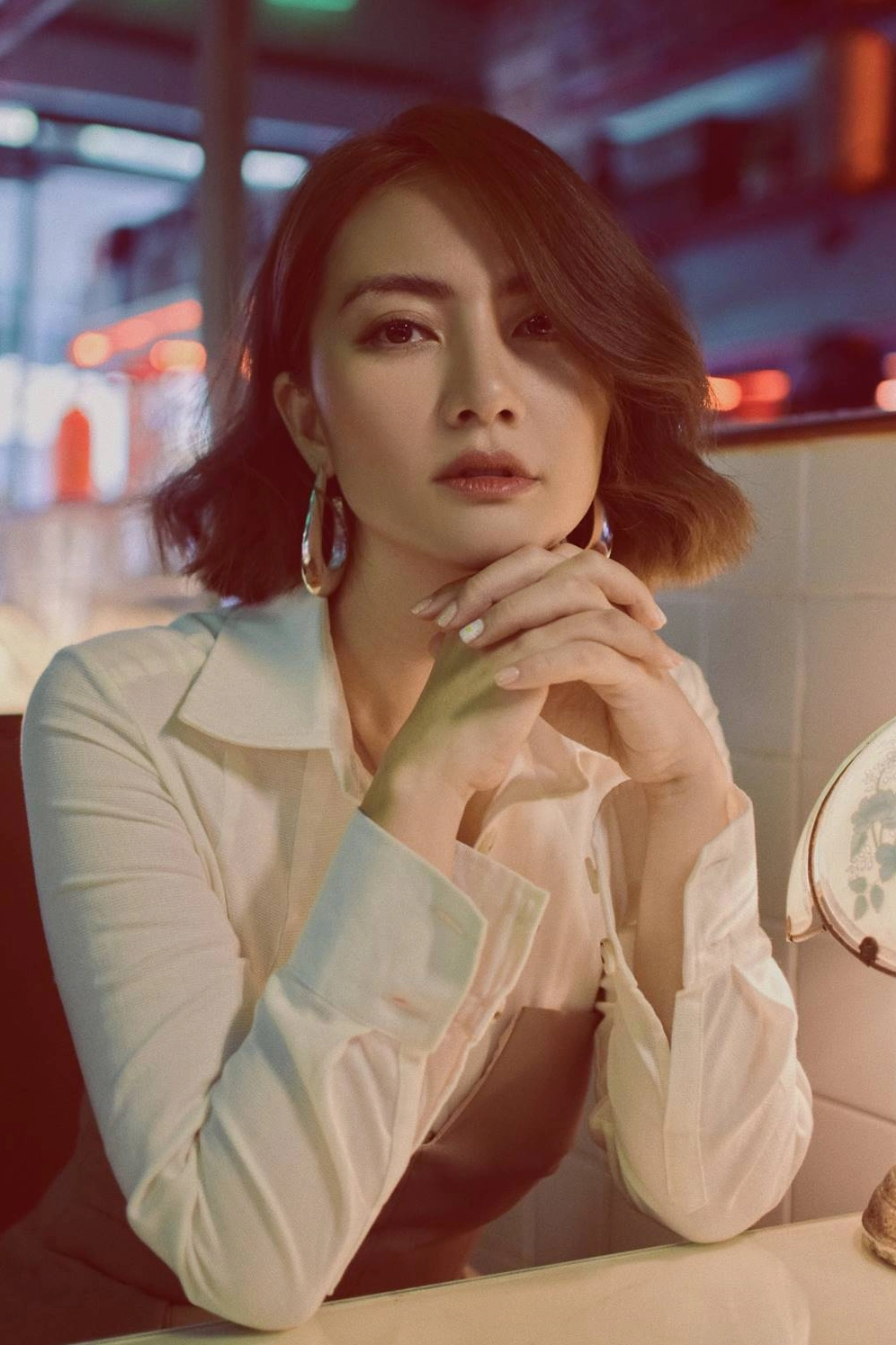Diễn viên Ngọc Lan chăm sóc con trai