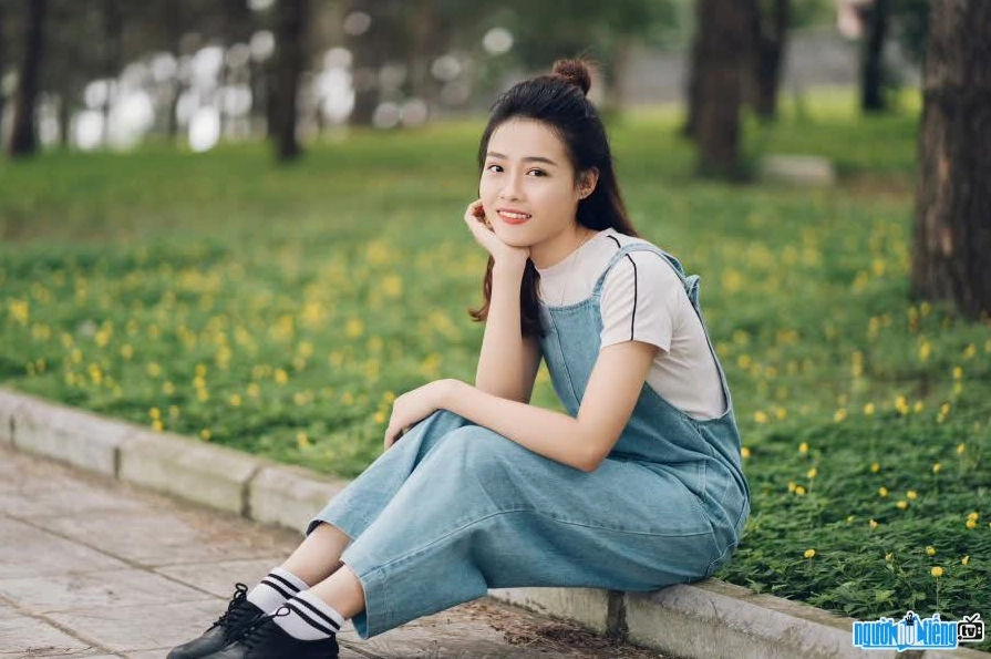 Hà Sam ngoài đời