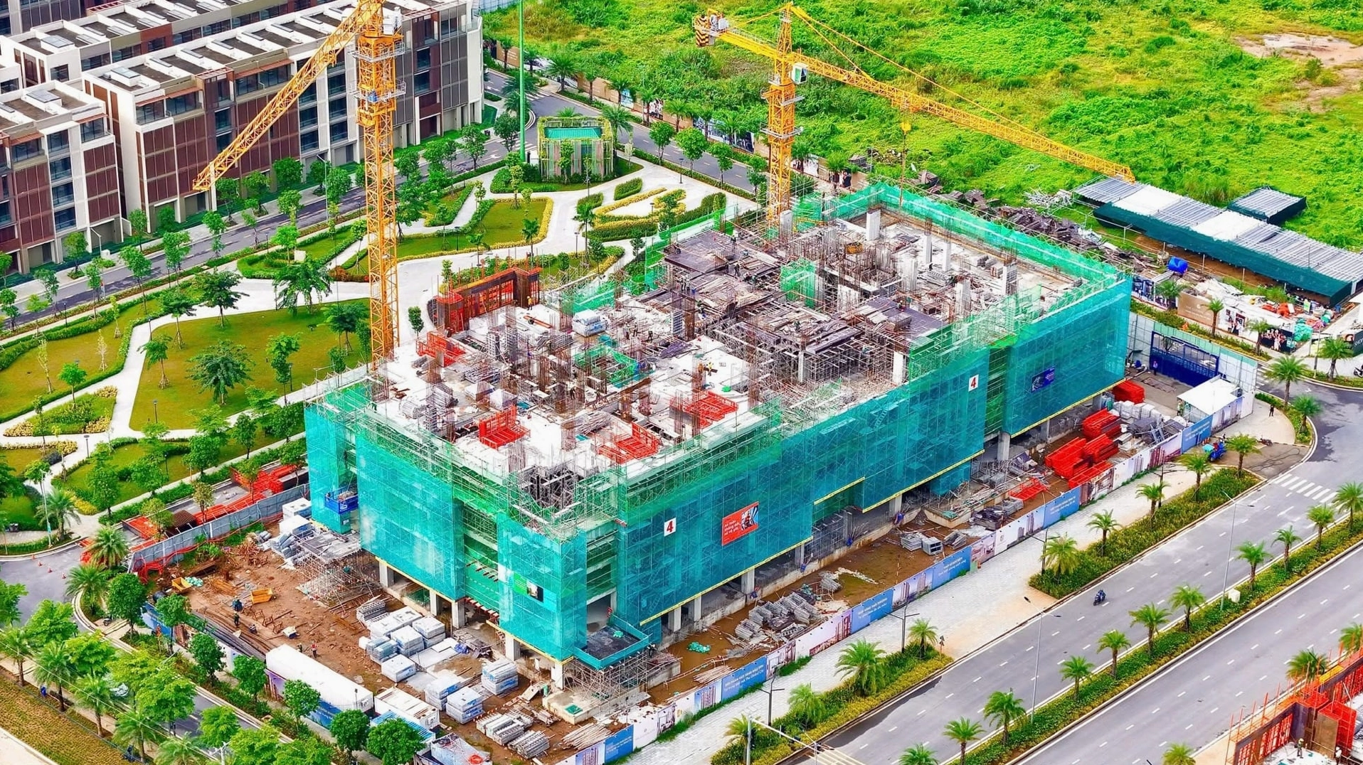 Hình ảnh minh họa về việc xây dựng tương lai và an cư.