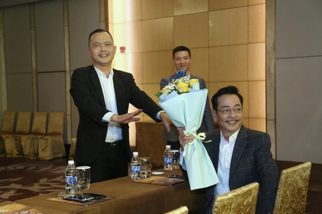Hình ảnh NSND Hoàng Dũng trong vai ông trùm Người phán xử