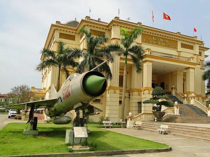 Khám phá Bảo tàng Phòng không - Không quân