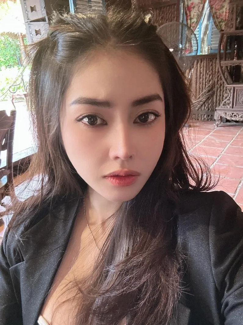 Kim Jun See Profile: Nữ ca sĩ xinh đẹp
