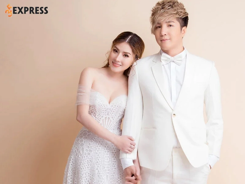 Lâm Chấn Khang và bạn gái 17 năm