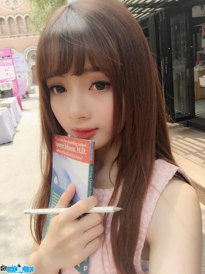 Lan Hương - Hot girl nổi tiếng Sài Gòn