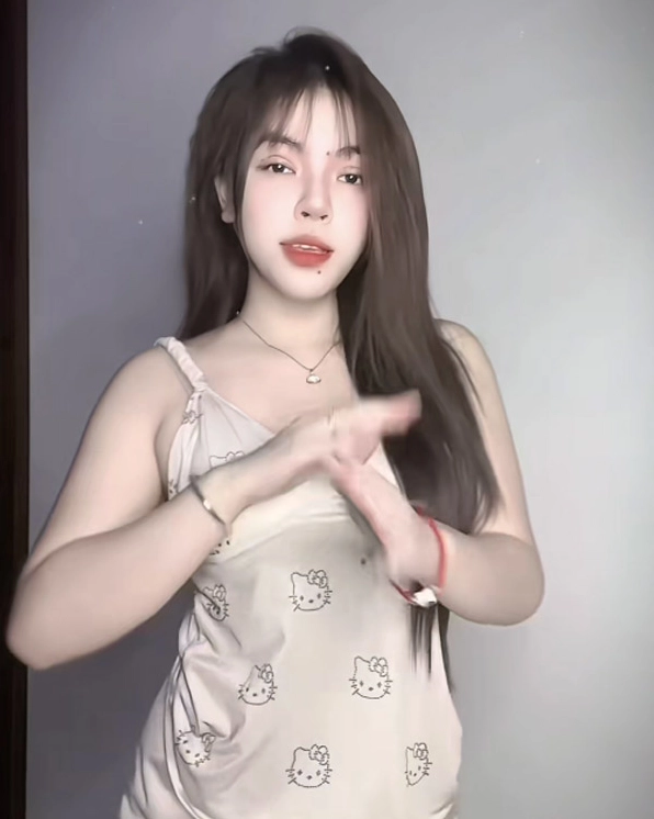 Linh Tay và phát ngôn chính thức