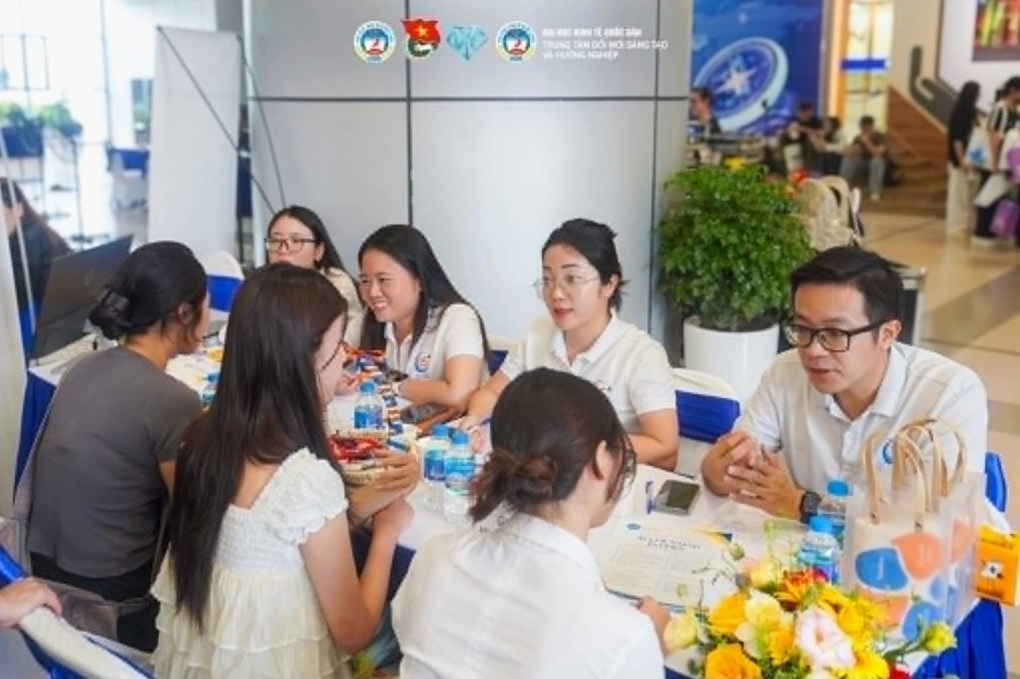 Ngày hội thực tập tại NEU