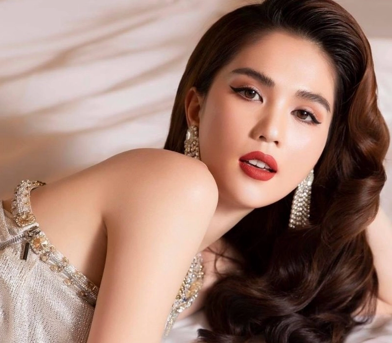 Ngọc Trinh và số đo 3 vòng lý tưởng