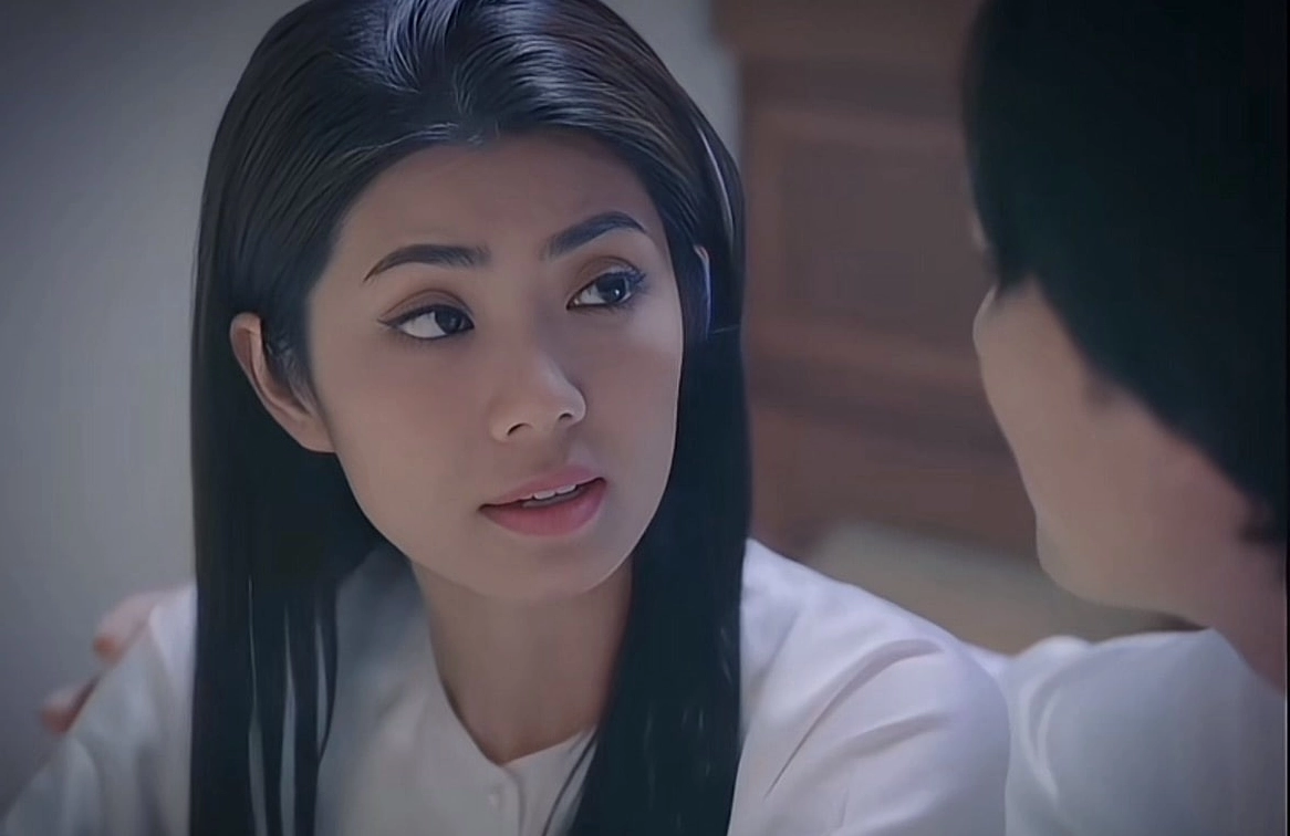 Nhan sắc xinh đẹp của Đàm Phương Linh