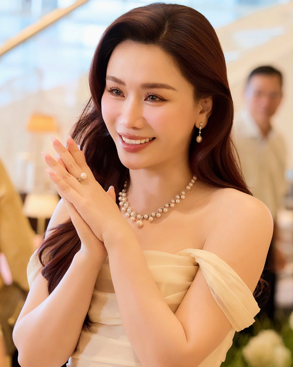 Những khoảnh khắc xúc động của MC Anh Thơ